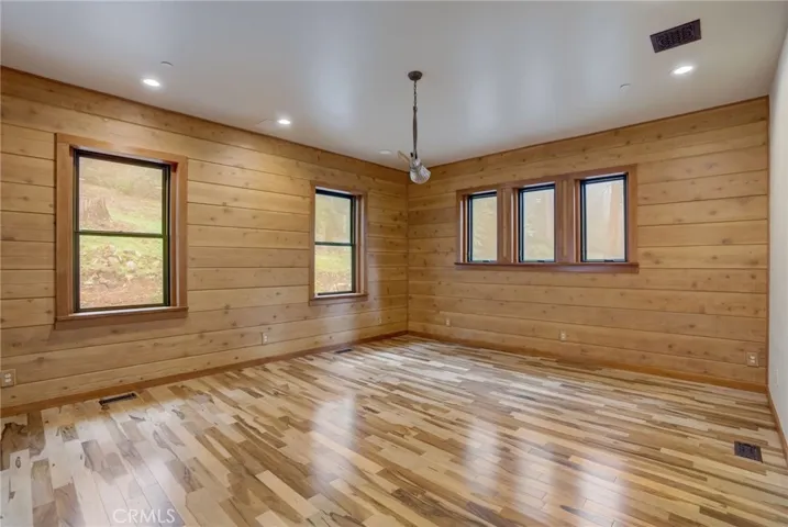 Main level master retreat