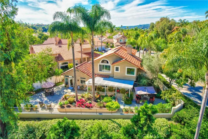 Corner lot, cul-de-sac street, attached casita and beautiful pool size backyard in Marina Hills!