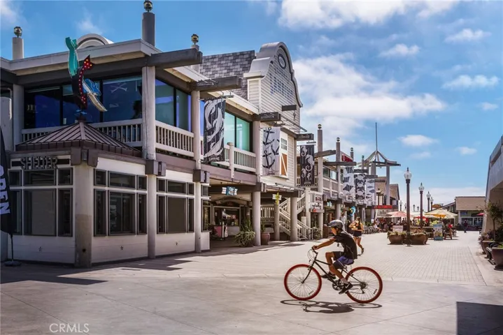 716 S Catalina Avenue Unit 4, Redondo Beach, California 90277