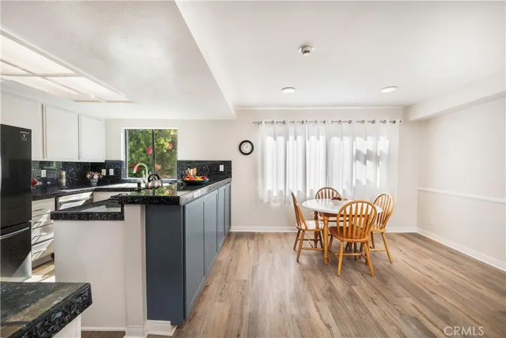 716 S Catalina Avenue Unit 4, Redondo Beach, California 90277