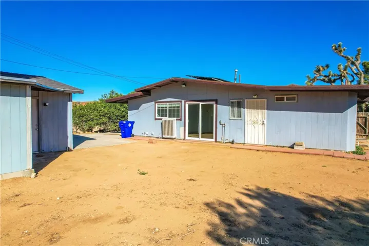 7638 Elk Trail, Yucca Valley, California 92284