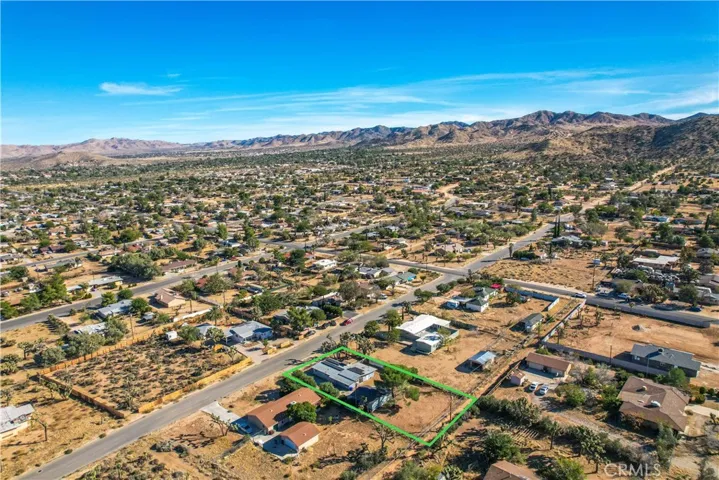 7638 Elk Trail, Yucca Valley, California 92284