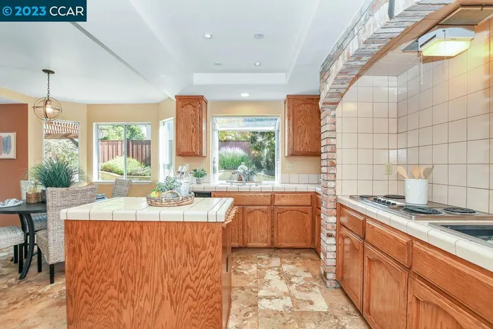 311 Summerview Ct, San Ramon, California 94583