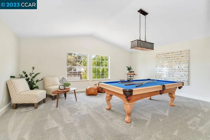 Bonus / Rumpus Room