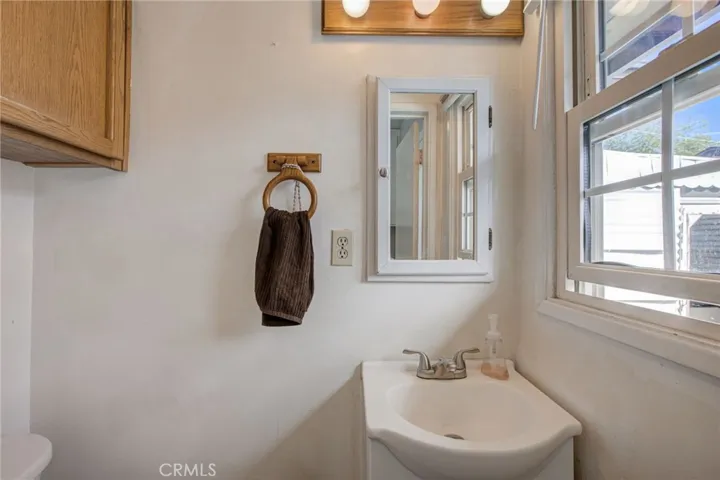 720 Cordelia Avenue, Glendora, California 91740