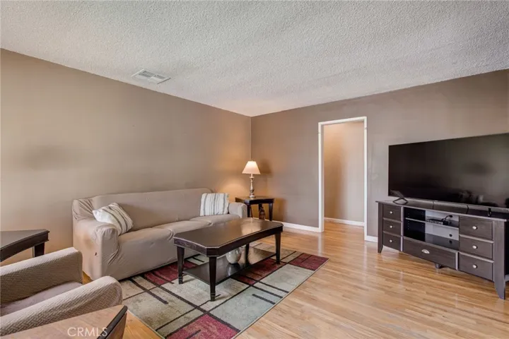 720 Cordelia Avenue, Glendora, California 91740