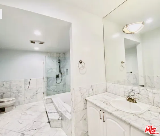 8455 Fountain Avenue Unit 315, West Hollywood, California 90069