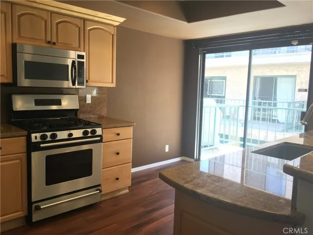 312 N Francisca Avenue Unit 5, Redondo Beach, California 90277
