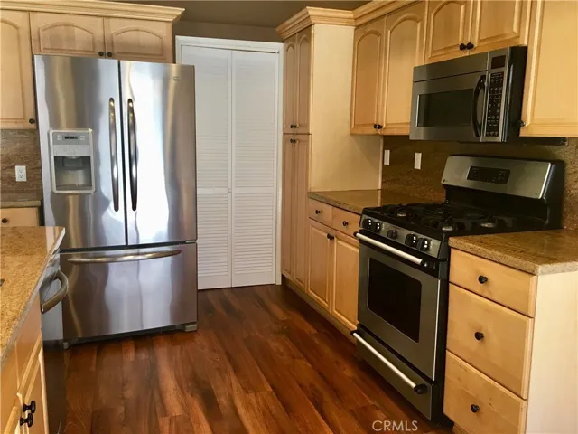 312 N Francisca Avenue Unit 5, Redondo Beach, California 90277