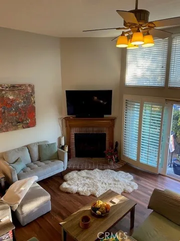 312 N Francisca Avenue Unit 5, Redondo Beach, California 90277