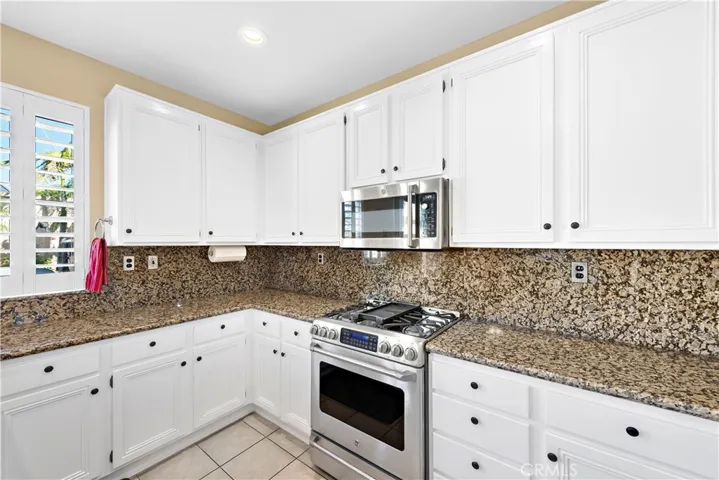 17 Plushstone, Rancho Santa Margarita, California 92688