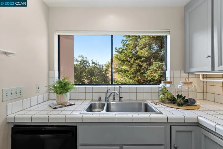 1812 Stanley Dollar Dr Unit 4C, Walnut Creek, California 94595