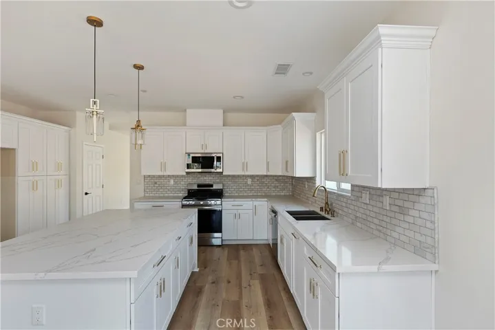 1359 First Street, Norco, California 92860