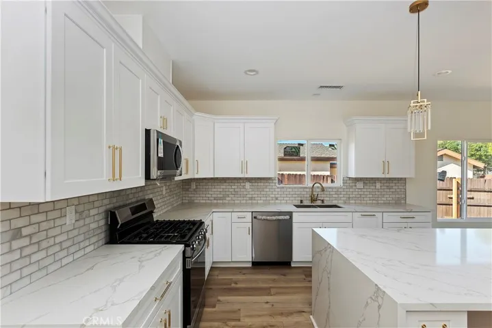 1359 First Street, Norco, California 92860