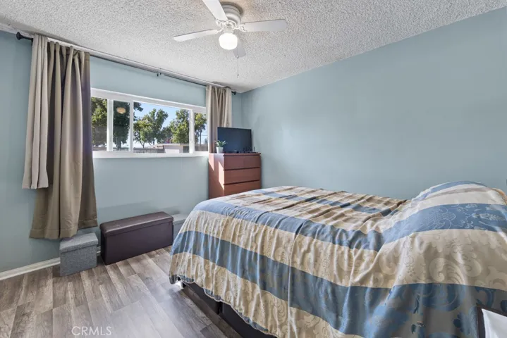 15829 Tupper Street, North Hills, California 91343