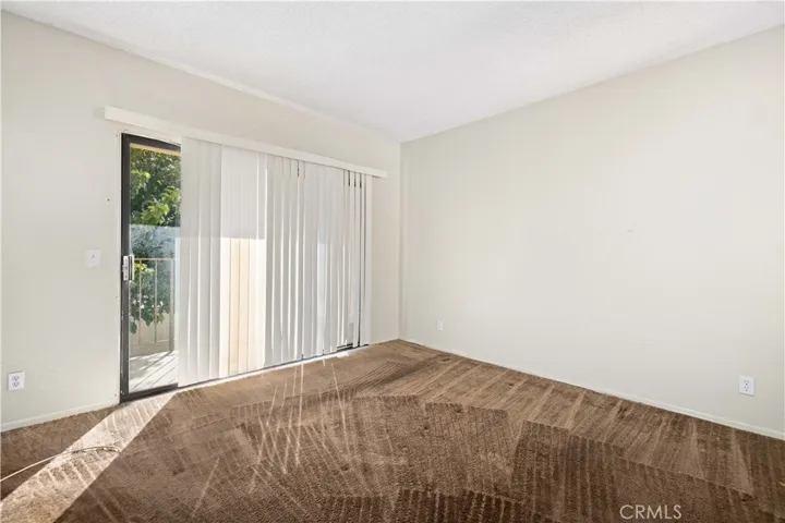 44200 Kingtree Avenue 47, Lancaster, California 93534