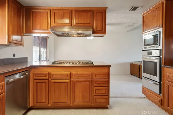 1442 S Montezuma Way, West Covina, California 91791