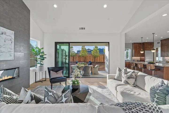 5187 Warwick Road, San Jose, California 95124