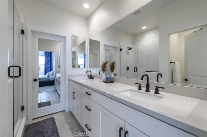 209 Sonora Ridge, Lake Forest, California 92610