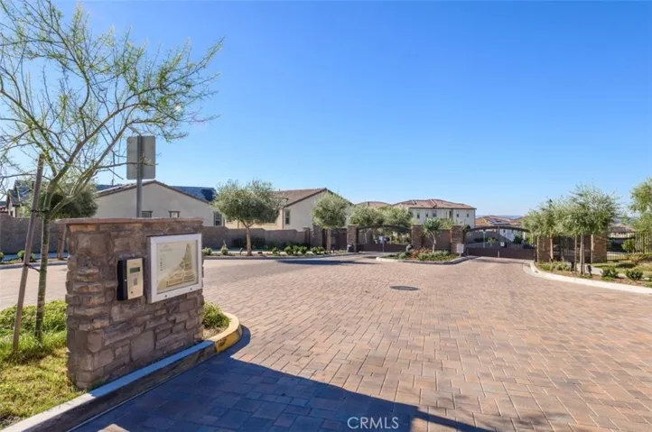 209 Sonora Ridge, Lake Forest, California 92610