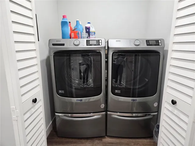 Washer / Dryer