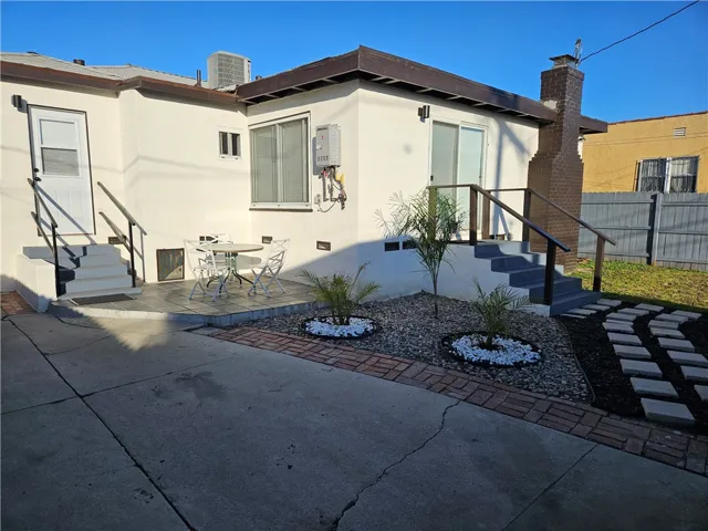 Rear Exterior Pic