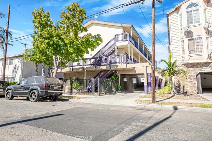1621 E 5th Street, Long Beach, California 90802