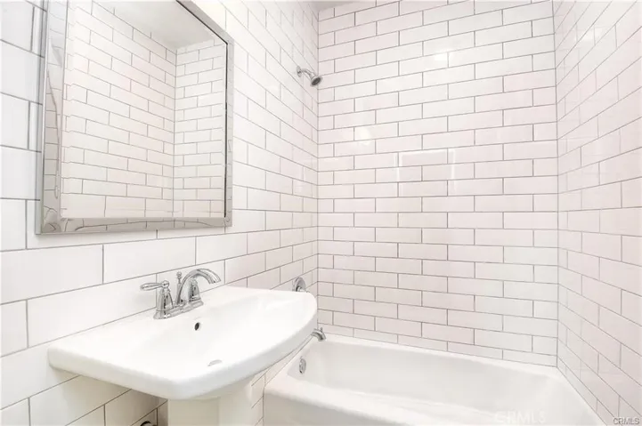 375 Termino Avenue Unit H, Long Beach, California 90814