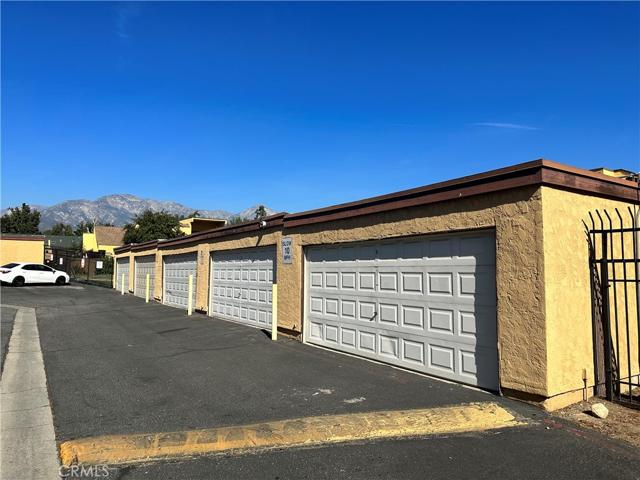 435 W 9th Street Unit B5, Upland, California 91786