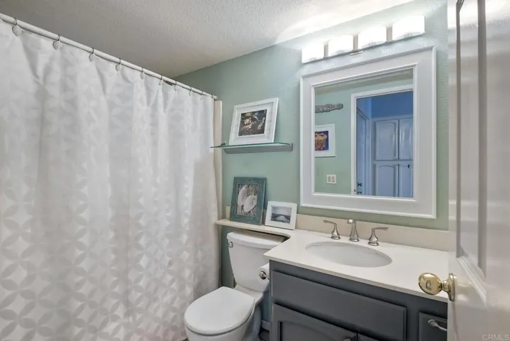 Downstairs Full Bath