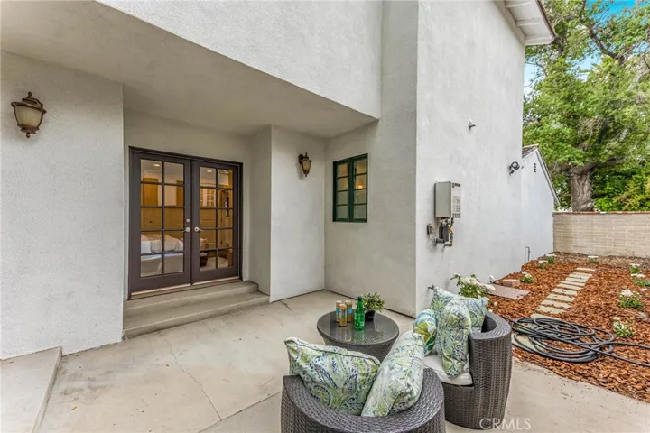 1050 Roxbury Road, San Marino, California 91108