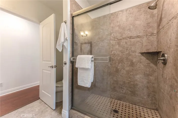 1050 Roxbury Road, San Marino, California 91108