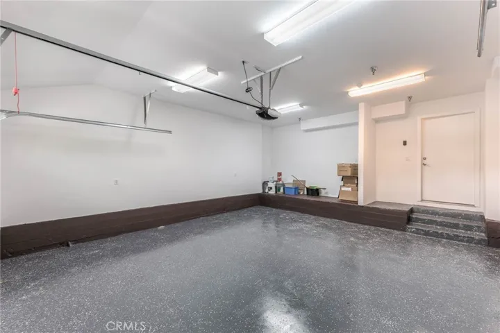 1050 Roxbury Road, San Marino, California 91108