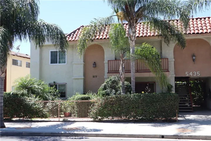 5435 Bellingham Avenue, Valley Village, California 91607
