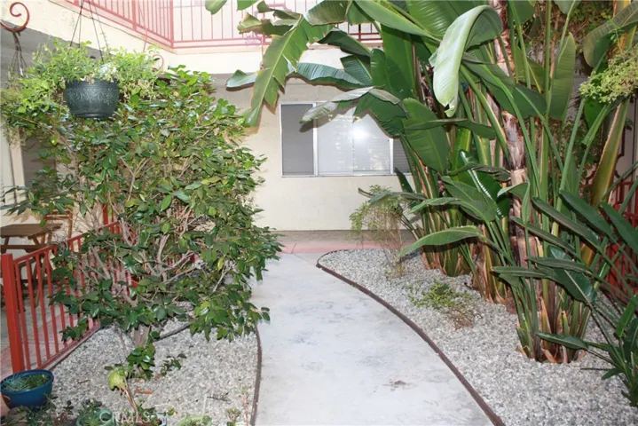 5435 Bellingham Avenue, Valley Village, California 91607