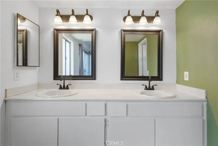 23450 Woodlander Way, Moreno Valley, California 92557