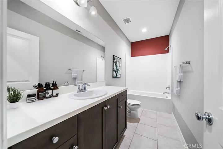 30870 Midnight Moon Lane, Murrieta, California 92563