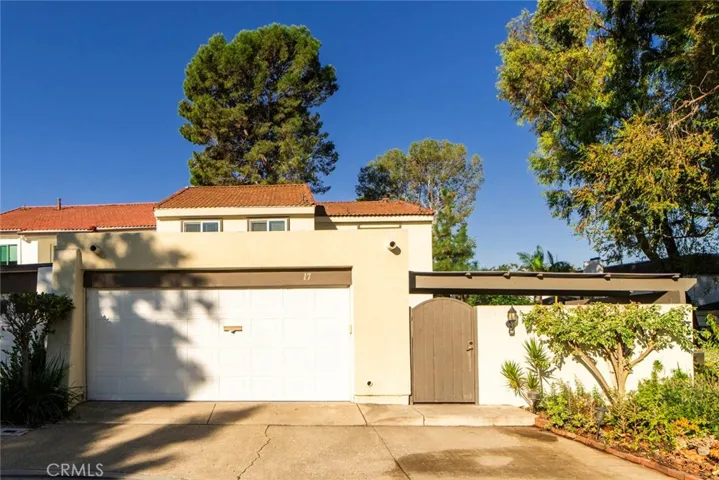 17 Meadowsweet Way, Irvine, California 92612
