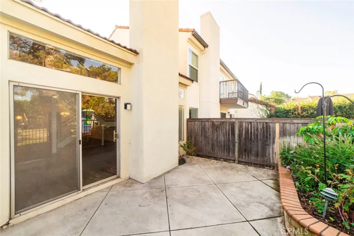 17 Meadowsweet Way, Irvine, California 92612