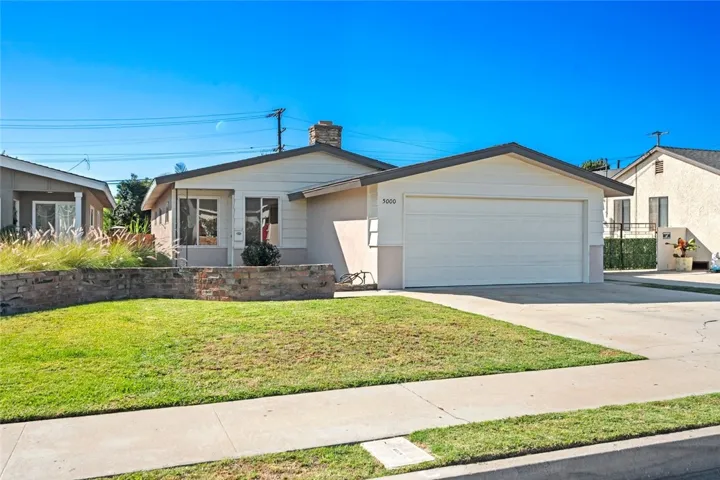 Welcome to your dream home in Hawthorne, CA!