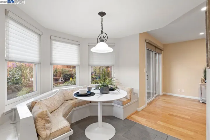 217 Sheffield Rd, Alameda, California 94502