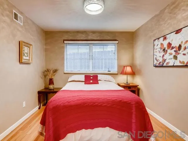 1114 Skylark, La Jolla, California 92037