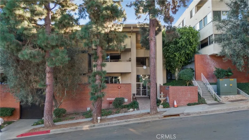 5658 Ravenspur Drive Unit 301, Rancho Palos Verdes, California 90275