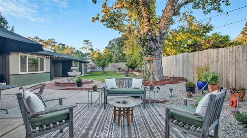 733 W 9th Street, Claremont, California 91711
