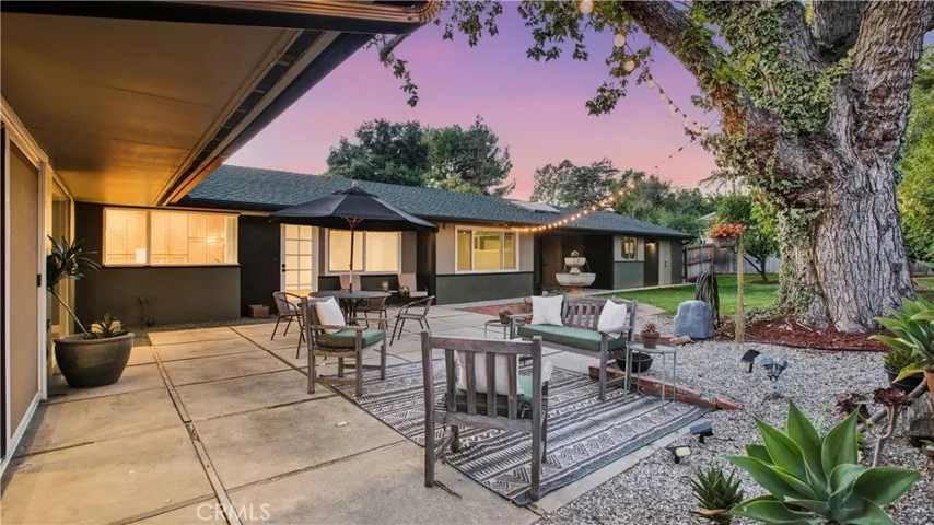 733 W 9th Street, Claremont, California 91711