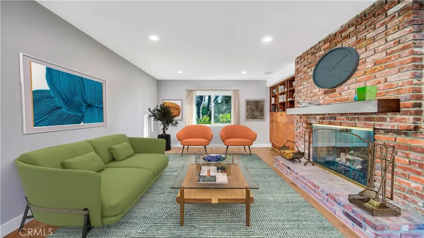 733 W 9th Street, Claremont, California 91711