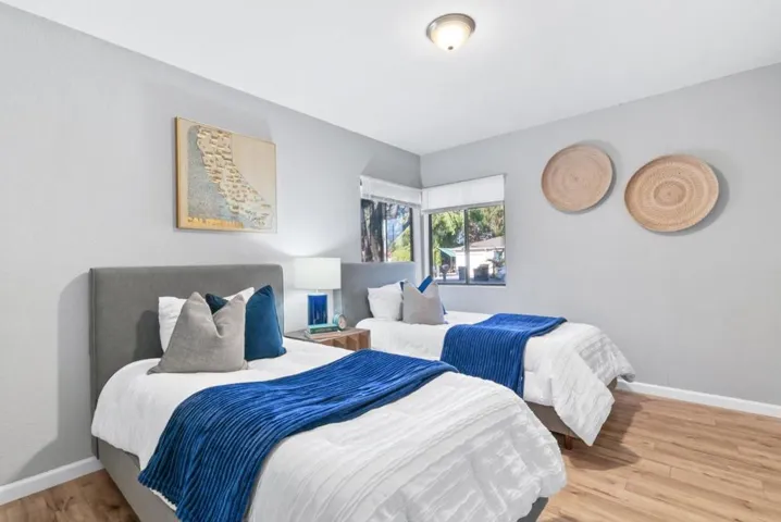 774 Manor Way, Los Altos, California 94024
