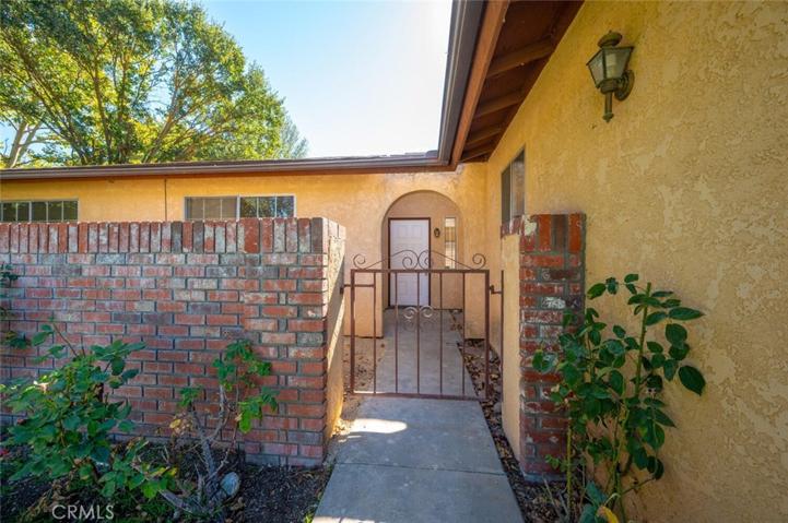 215 Golden Meadow Drive, Paso Robles, California 93446