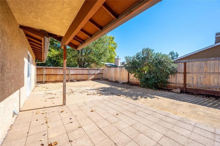 215 Golden Meadow Drive, Paso Robles, California 93446