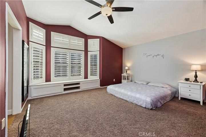 32037 Via Saltio, Temecula, California 92592